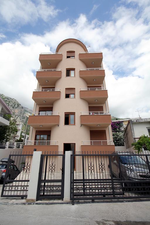 Apartments Md Lux Sutomore Luaran gambar